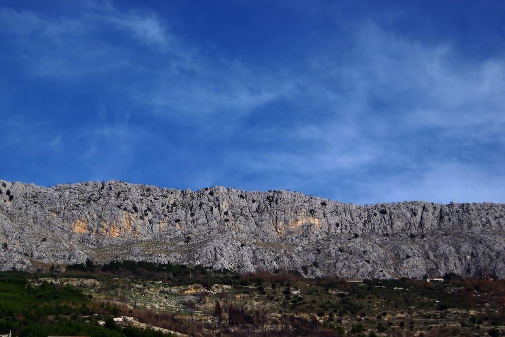 Suhi Potok * Jesenice (Split-Dalmatia)